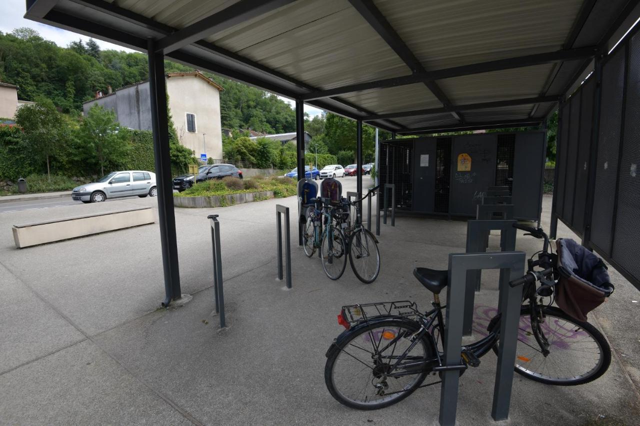 Aux 4 Logis Appart-Hotel - Studio Le City - Petit Dejeuner Inclus 1Ere Nuit Foix Zewnętrze zdjęcie