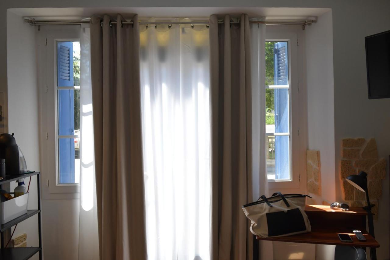 Aux 4 Logis Appart-Hotel - Studio Le City - Petit Dejeuner Inclus 1Ere Nuit Foix Zewnętrze zdjęcie